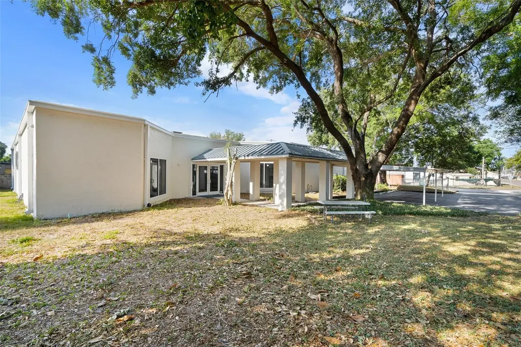 5405 Boran Place Tampa FL 33610