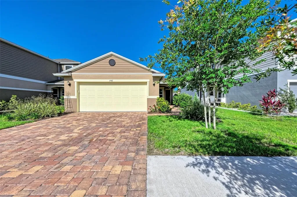 7411 Northern Lights Drive Gibsonton FL 33534