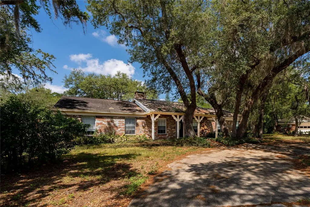 500 Lisa Lane Maitland FL 32751