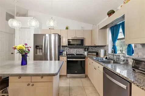 32913 Appaloosa Trail Sorrento FL 32776