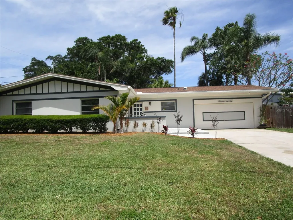 1320 Bellevue Boulevard Clearwater FL 33756