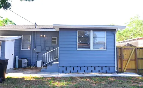 2139 44th Avenue N St Petersburg FL 33714