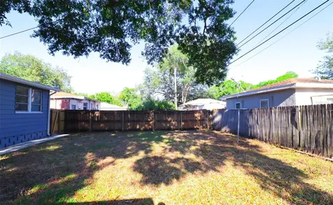 2139 44th Avenue N St Petersburg FL 33714