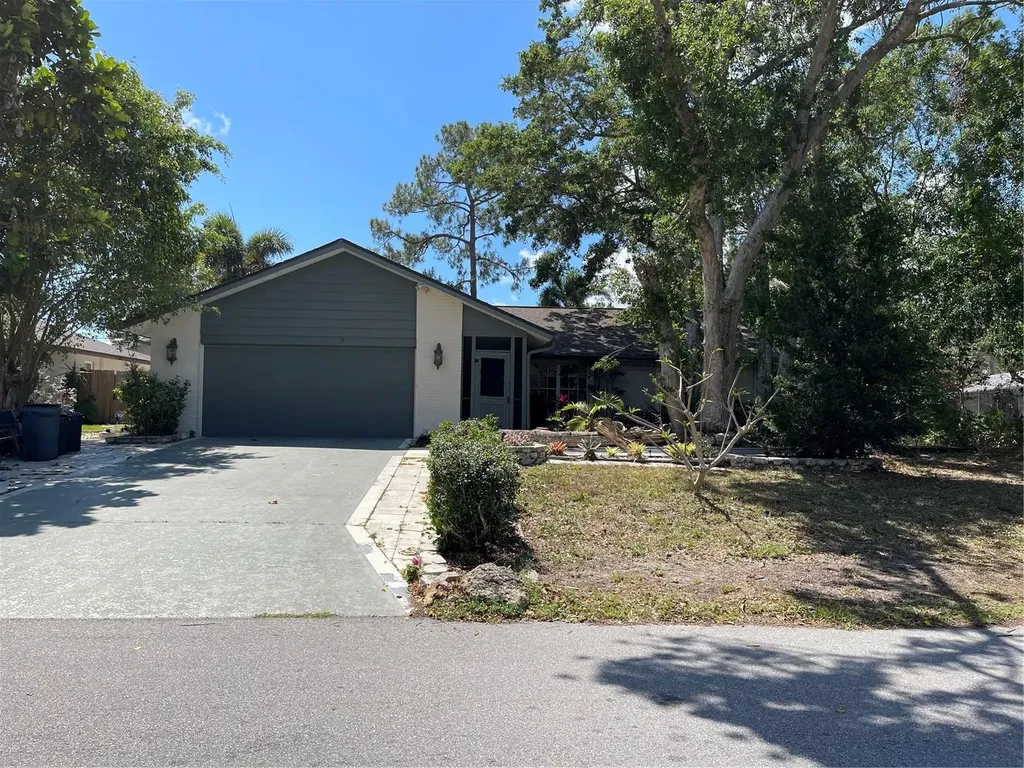 4204 Berkshire Drive Sarasota FL 34241