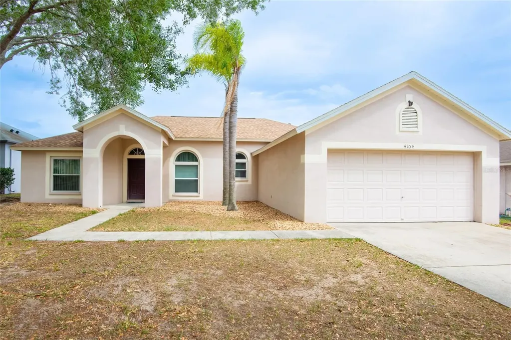 4104 Amber Ridge Lane Valrico FL 33594