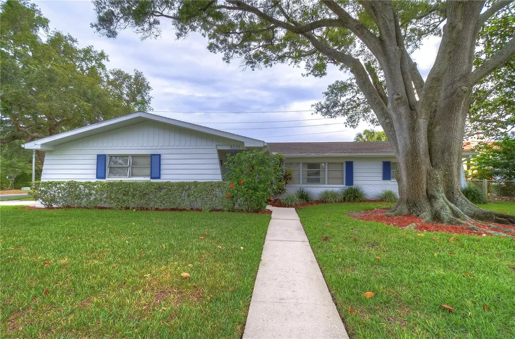 2220 Habersham Drive Clearwater FL 33764