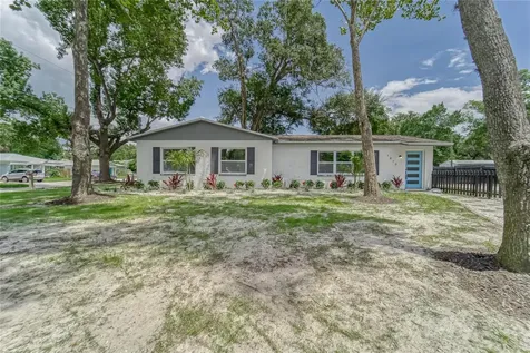 1213 E Ellicott Street Tampa FL 33603