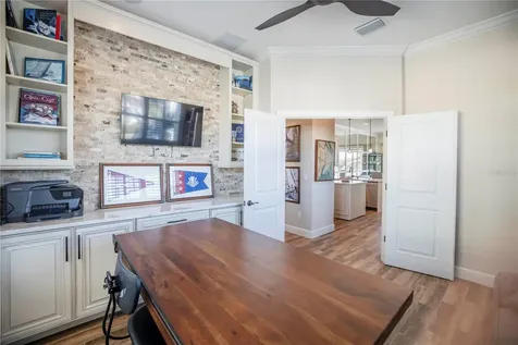 6001 Moorings Drive S St Petersburg FL 33712