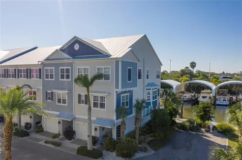 6001 Moorings Drive S St Petersburg FL 33712