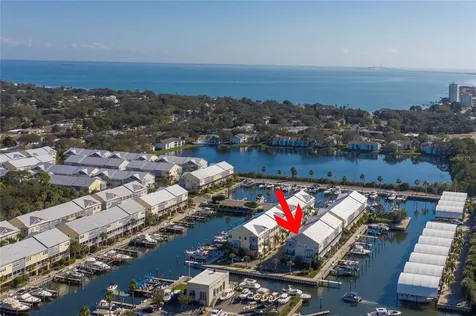 6001 Moorings Drive S St Petersburg FL 33712