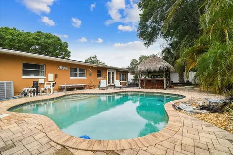 4522 S Cameron Avenue Tampa FL 33611