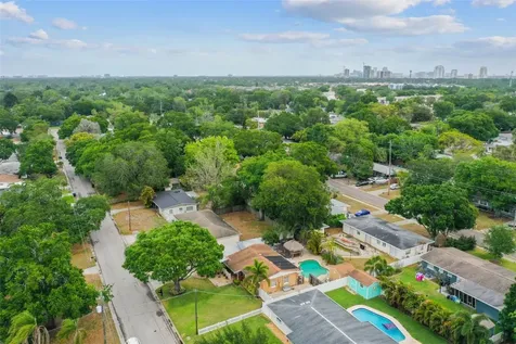 4522 S Cameron Avenue Tampa FL 33611