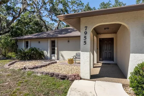 7955 N Leewynn Drive Sarasota FL 34240