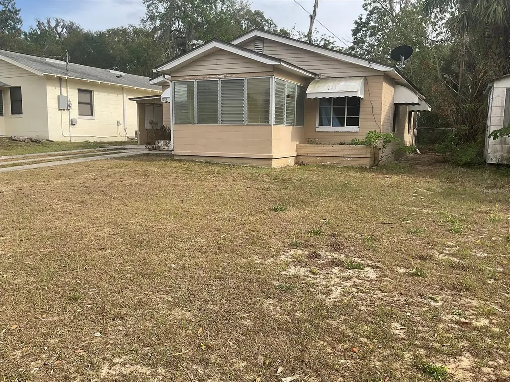1513 W Line Street Leesburg FL 34748
