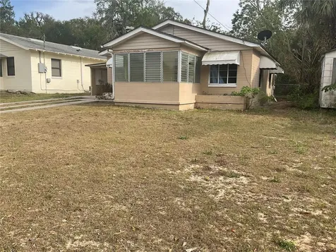1513 W Line Street Leesburg FL 34748