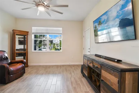 2633 Camden Park Loop Davenport FL 33837
