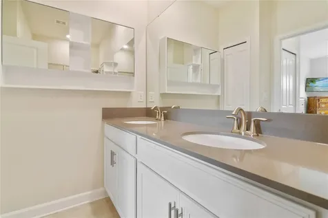 2633 Camden Park Loop Davenport FL 33837