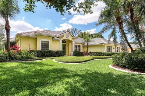 8821 Misty Creek Drive Sarasota FL 34241