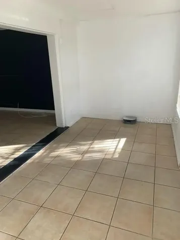 902 W Millard Court Daytona Beach FL 32117