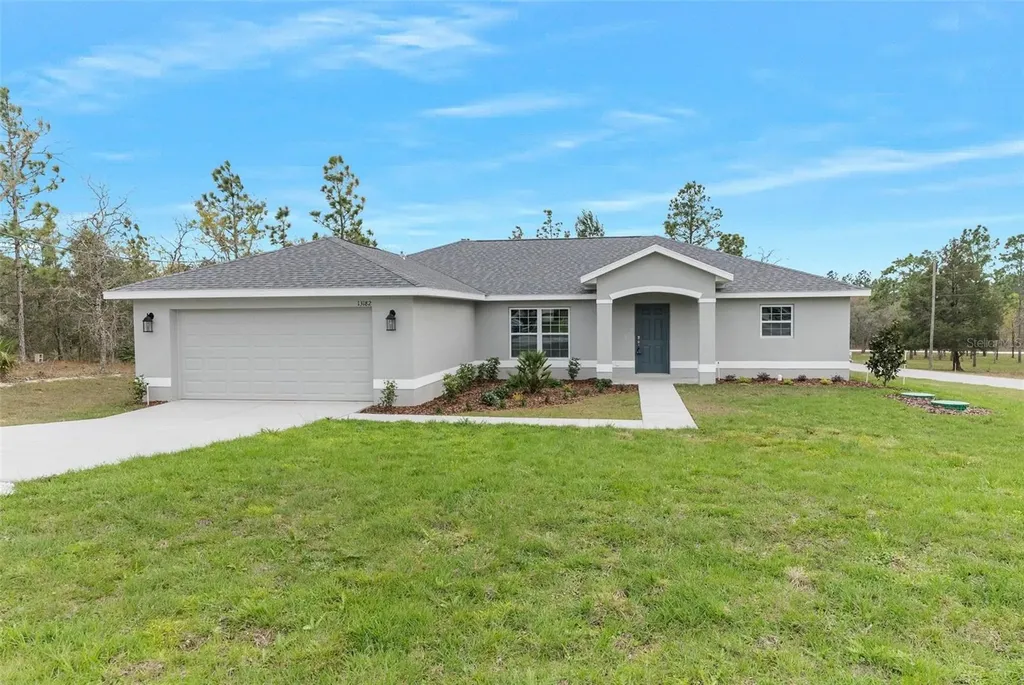 13034 Thrasher Avenue Weeki Wachee FL 34614