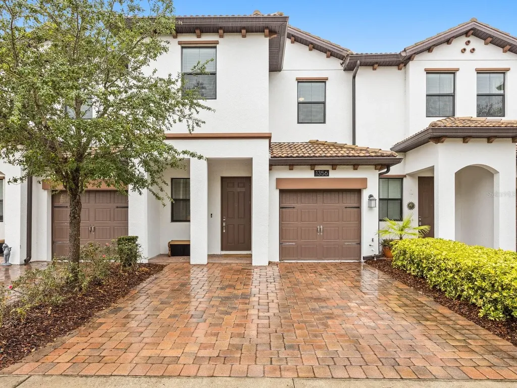 1356 Royal St George Boulevard Davenport FL 33896