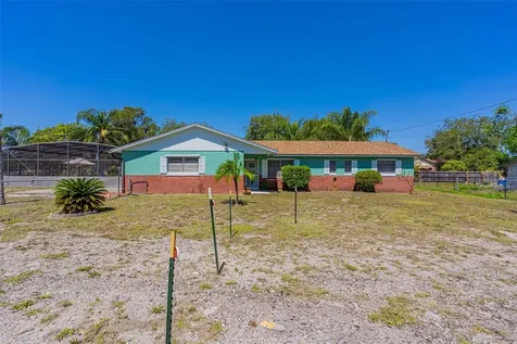 2266 Lake Lizzie Court Saint Cloud FL 34771