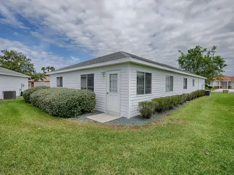 8688 SE 141st Street Road Summerfield FL 34491