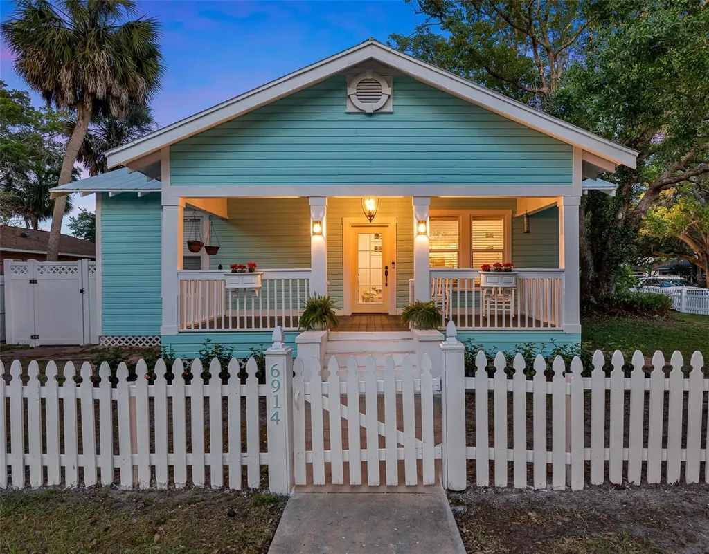 6914 S Sparkman Street Tampa FL 33616