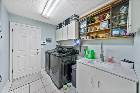101 Woodcrest Lane Mulberry FL 33860