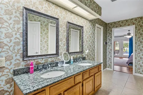 101 Woodcrest Lane Mulberry FL 33860