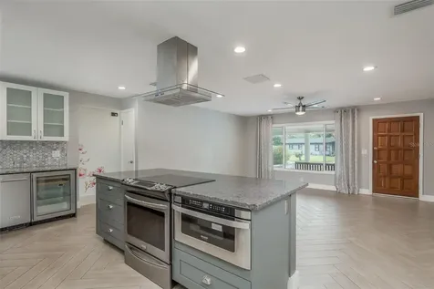 1630 Patlin Circle N Largo FL 33770