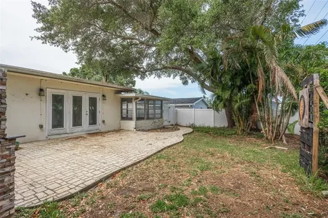 1630 Patlin Circle N Largo FL 33770
