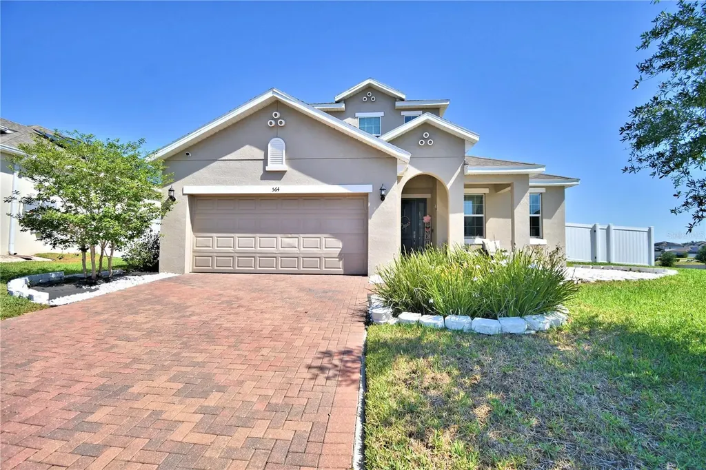 564 Sapphire Drive Davenport FL 33837