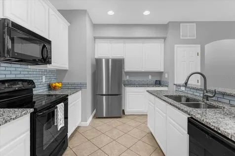 13812 Dove Wing Court Orlando FL 32828