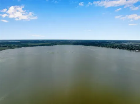 1161 Cr 463 Lake Panasoffkee FL 33538