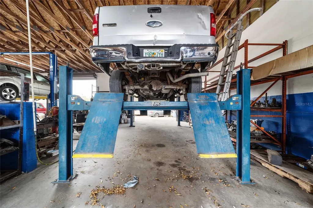 3721 NE 44th Street Ocala FL 34479