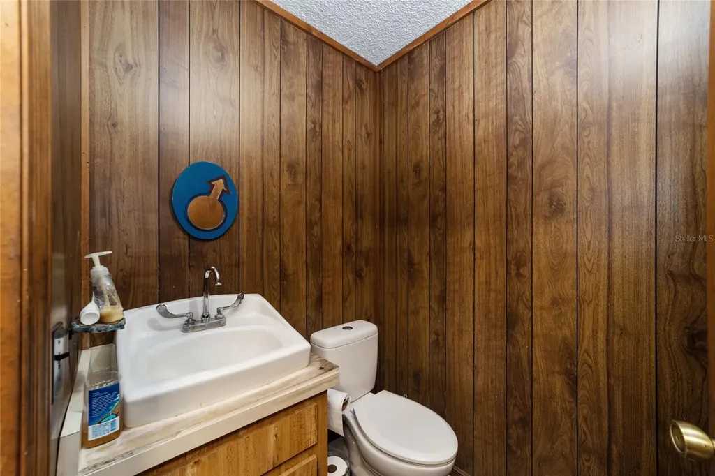 3721 NE 44th Street Ocala FL 34479