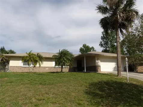 1801 Pennington Avenue Deltona FL 32738