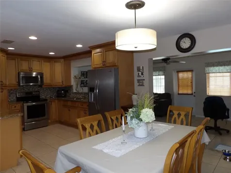 1801 Pennington Avenue Deltona FL 32738