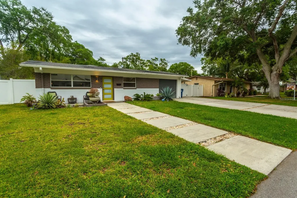 4614 S Ferdinand Avenue Tampa FL 33611