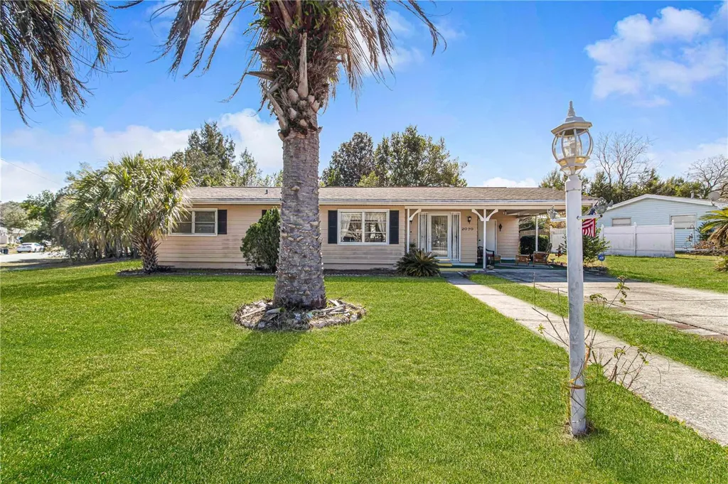 2070 W Greenway Place Citrus Springs FL 34434