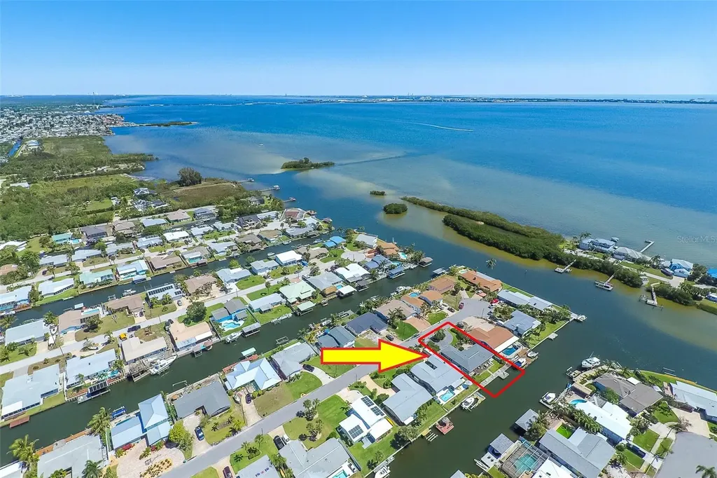 1725 Davis Drive Merritt Island FL 32952