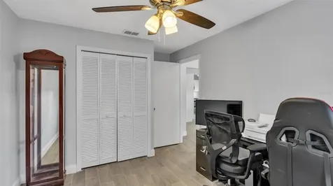 1100 Lowry Avenue Lakeland FL 33801
