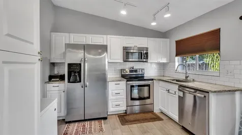 1100 Lowry Avenue Lakeland FL 33801