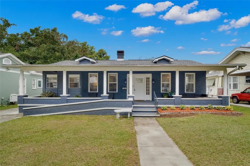 6010 N Flora Vista Avenue Tampa FL 33604