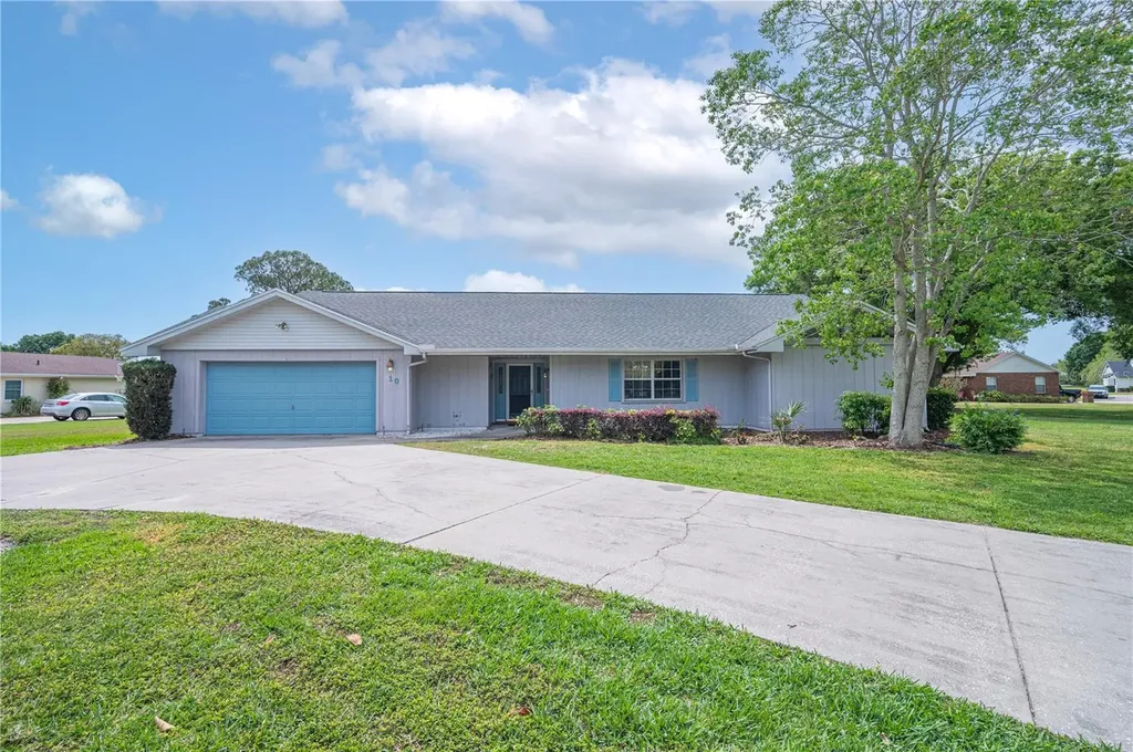 10 Meadowlake Court Winter Haven FL 33884