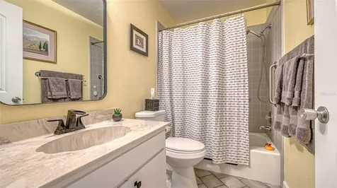 3217 Golden Eagle Lane Sarasota FL 34231