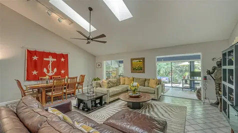 3217 Golden Eagle Lane Sarasota FL 34231
