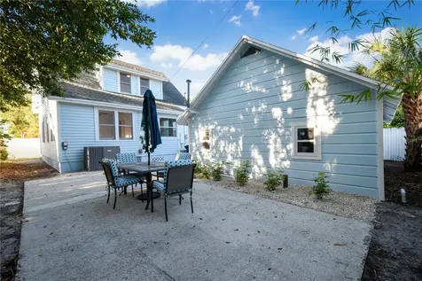 3743 28th Avenue S St Petersburg FL 33711