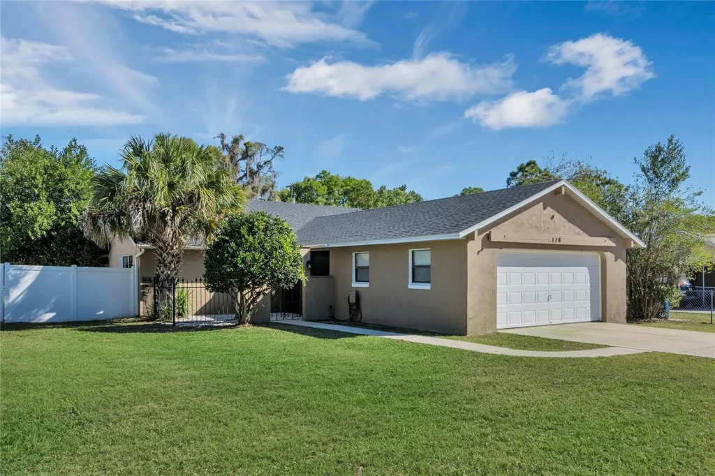 116 E Palmetto Street Davenport FL 33837